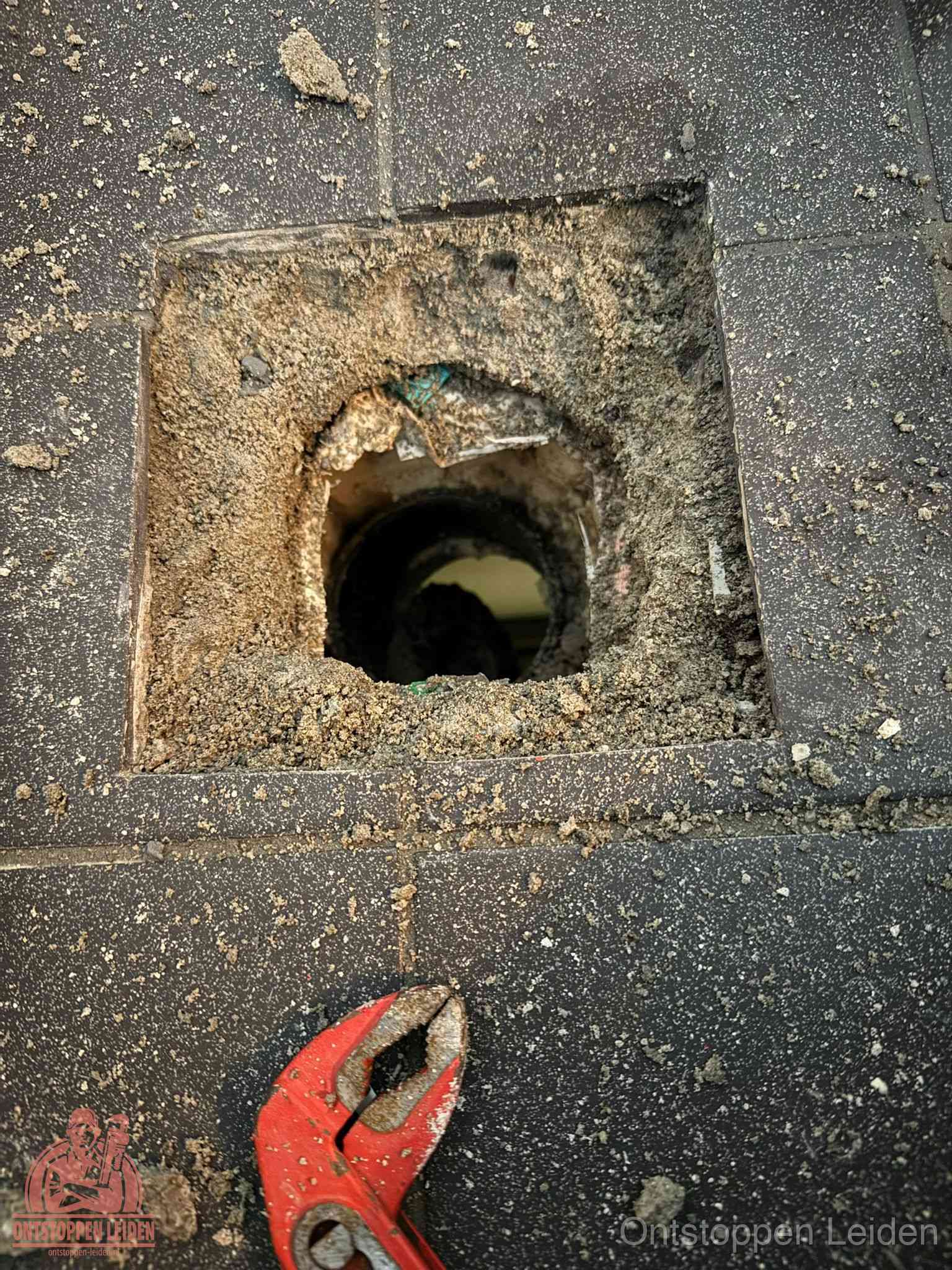 Rioolputje erfgrens eigendom in Leiden