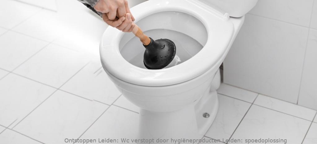Wc verstopt door hygiëneproducten Leiden: spoedoplossing